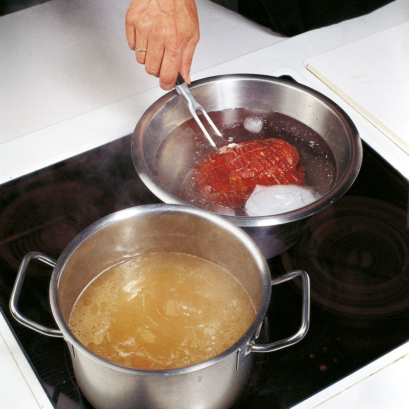 Gekochtes Selchfleisch mit Sauerkraut: Wikimeat